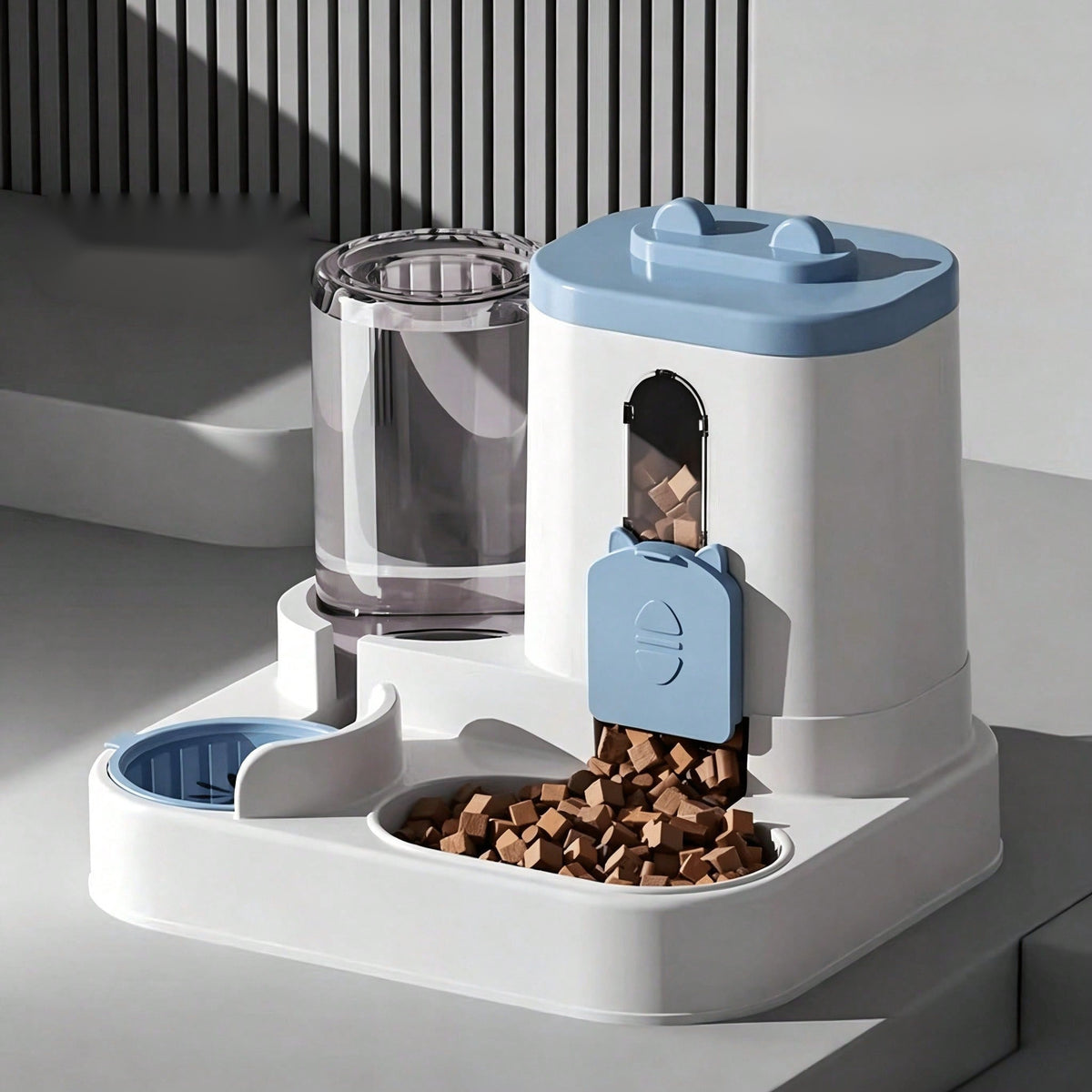 Duo Gravity Feeder and Waterer in Mist Blue